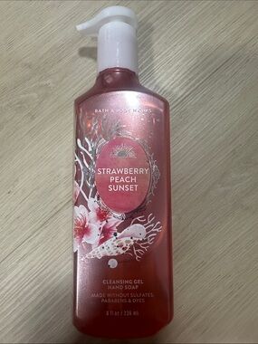 Strawberry Peach Sunset Cleansing Gel Hand Soap